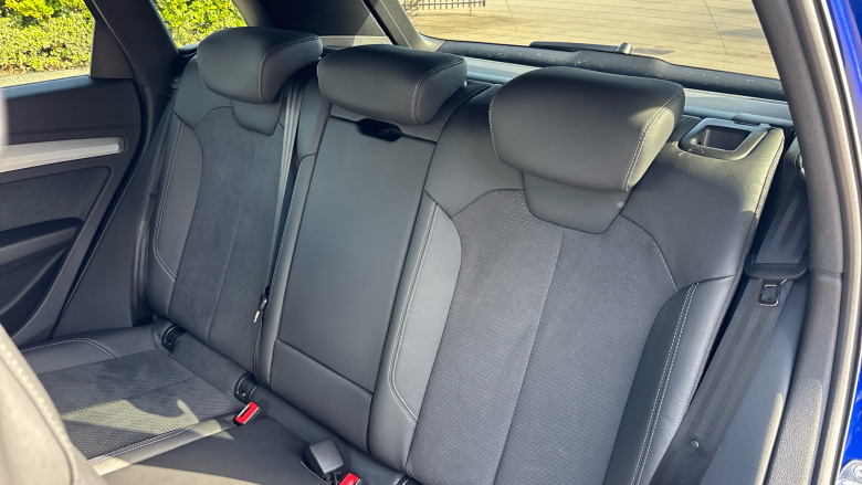 Audi Q5 40 TDI Quattro S Line 5dr S Tronic Diesel Estate